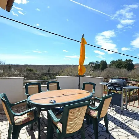 Apartment Petar